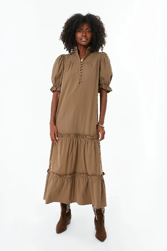 Mini dresses with pleated skirts for a classic look Chestnut Brown Selena Maxi Dress Mini dresses with pleated skirts for a classic look Chestnut Brown Selena Maxi Dress