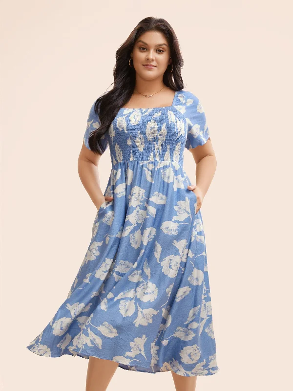 Ruffled Women Dress with Multiple Layers for a Playful and Girly Style Ruffled Women Dress with Multiple Layers for a Playful and Girly Style Square Neck Silhouette Floral Print Shirred Dress Ruffled Women Dress with Multiple Layers for a Playful and Girly Style Ruffled Women Dress with Multiple Layers for a Playful and Girly Style Square Neck Silhouette Floral Print Shirred Dress